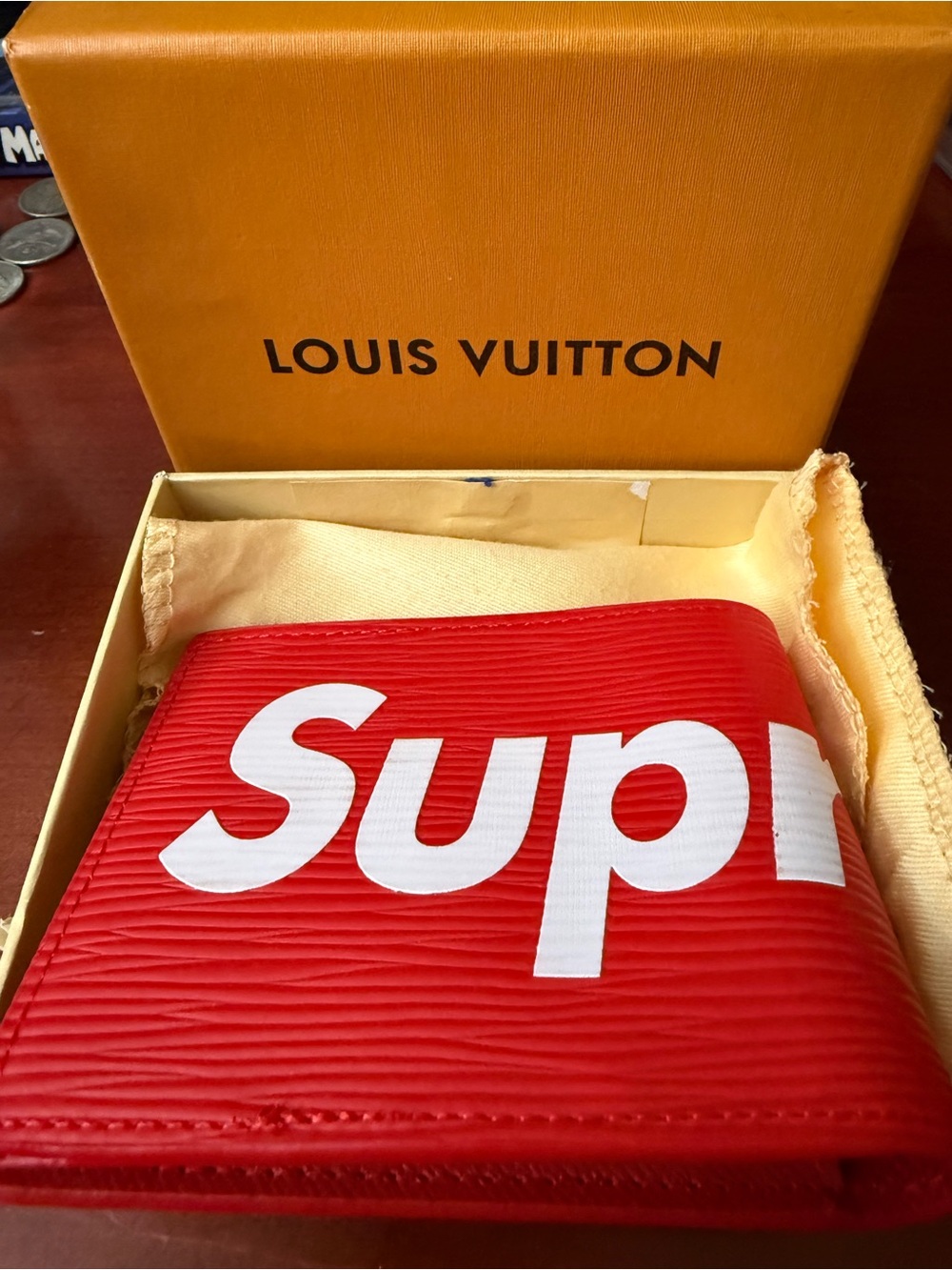 Wallet supreme